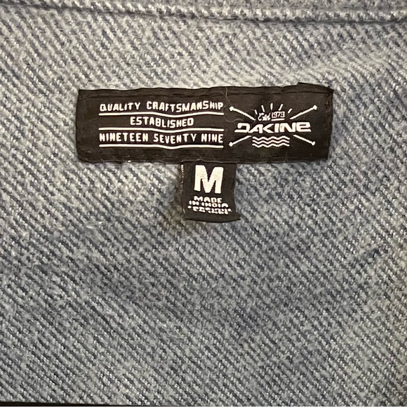 Dakine shirt M - Picture 8 of 13